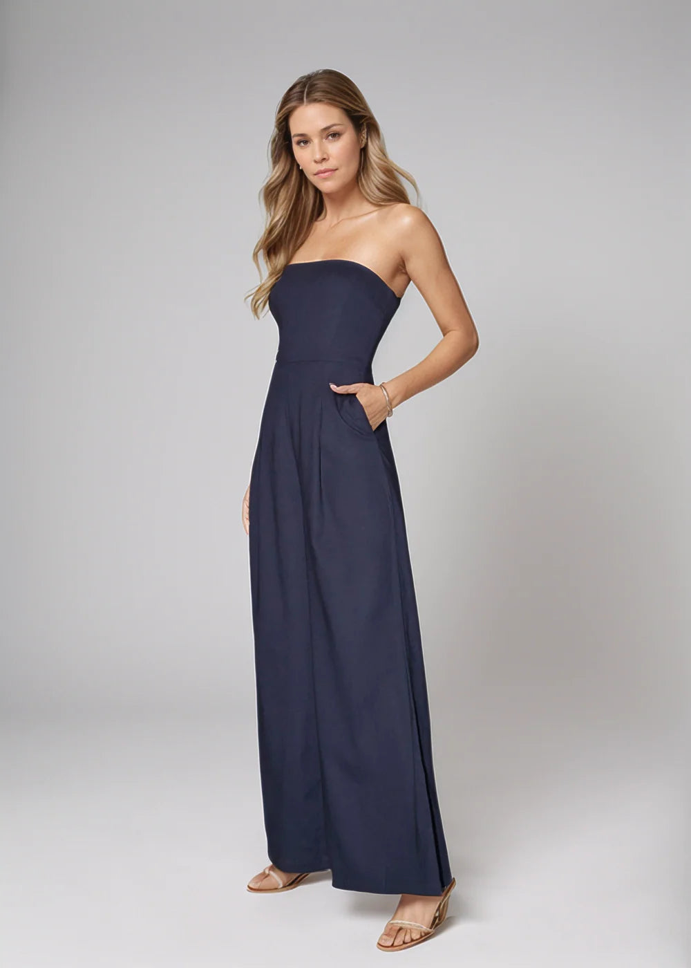 Celira – Luxurious Two-Piece Set with Elegant Flow