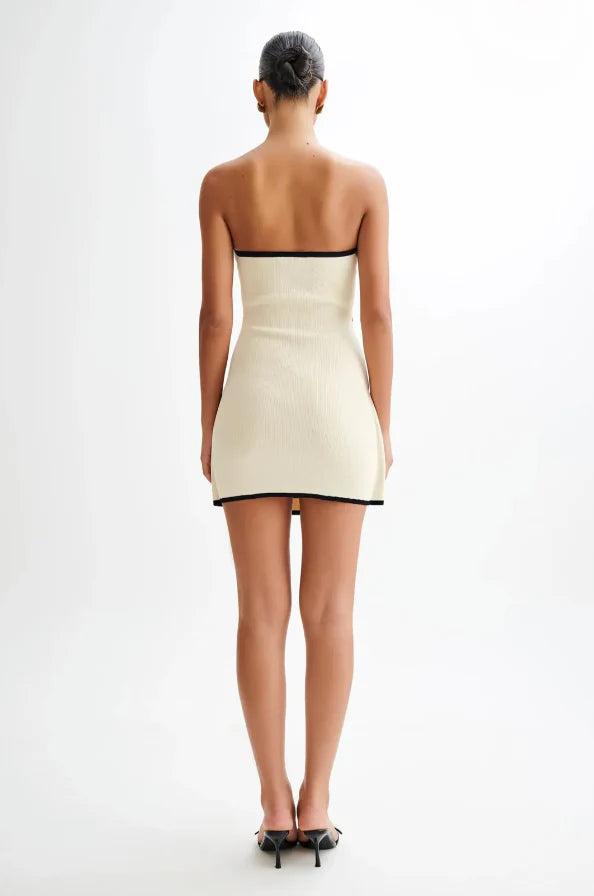 Oriane – Strapless knit dress with bow detail