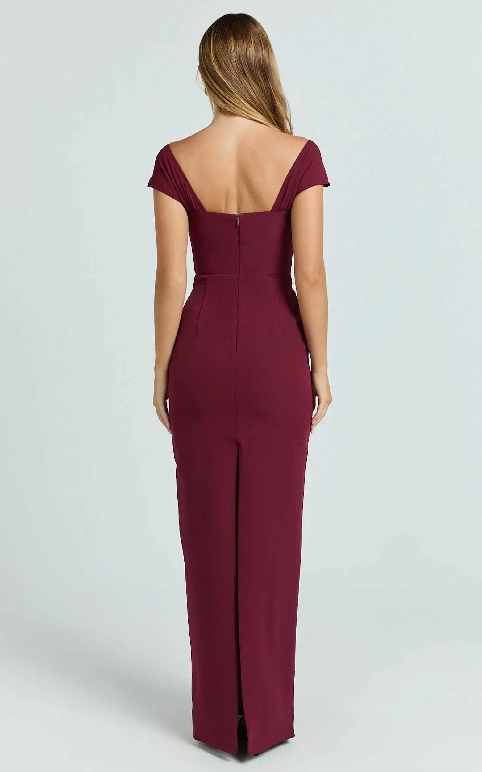 Veronika Maxi Dress - Off Shoulder Plunge High Split Dress in Wine