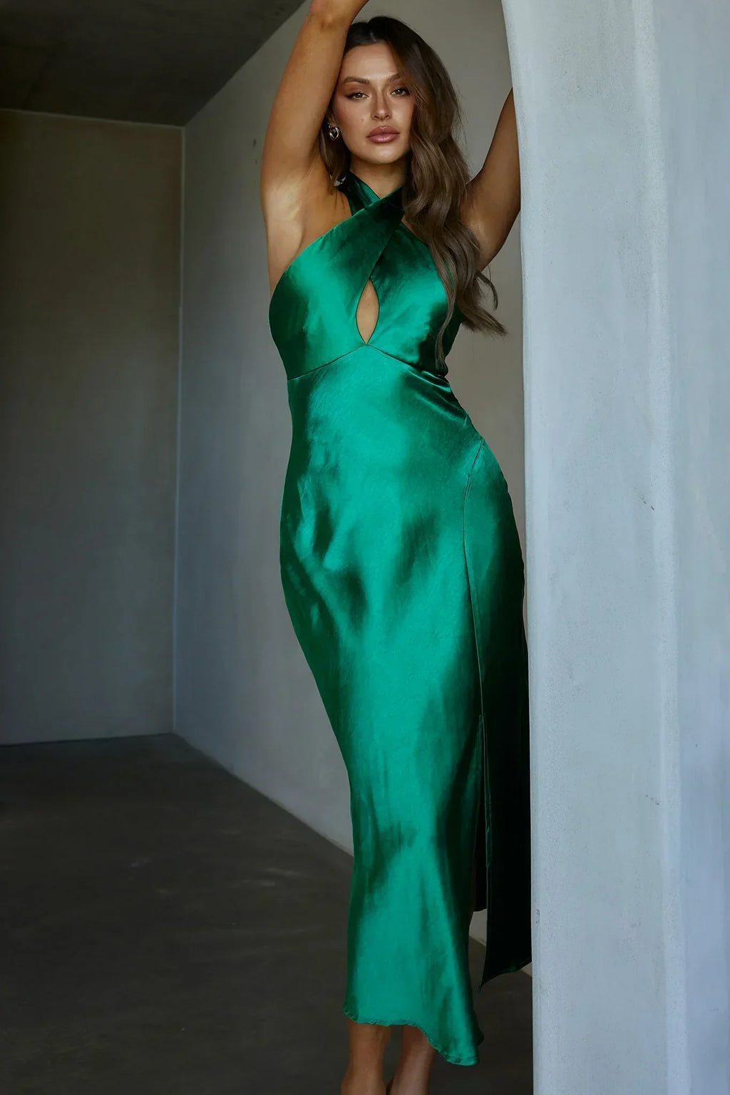 Je Reve Twist Halterneck Midi Dress Green