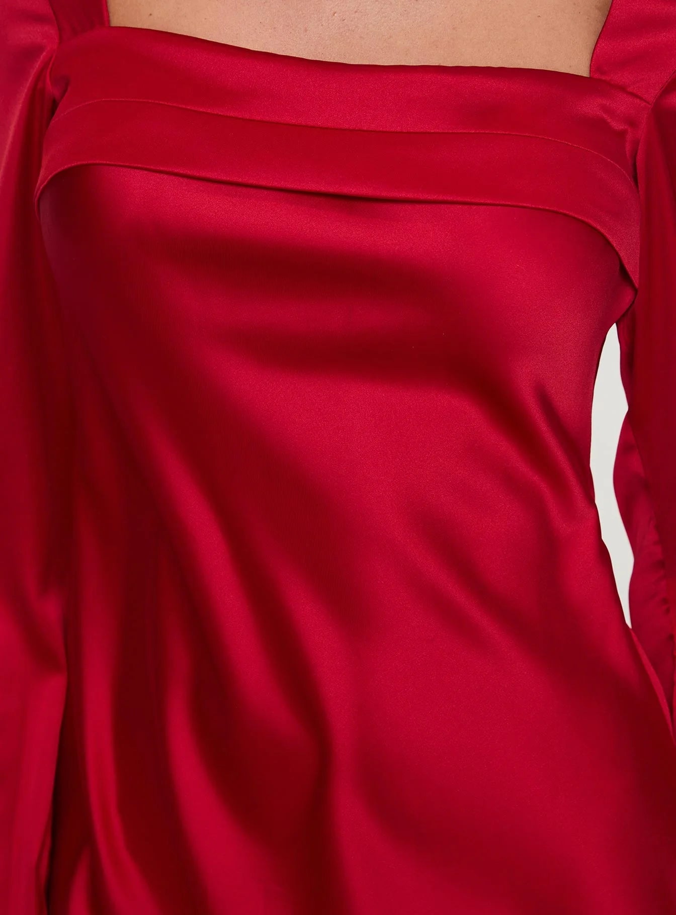 Phillipa Long Sleeve Mini Dress Red