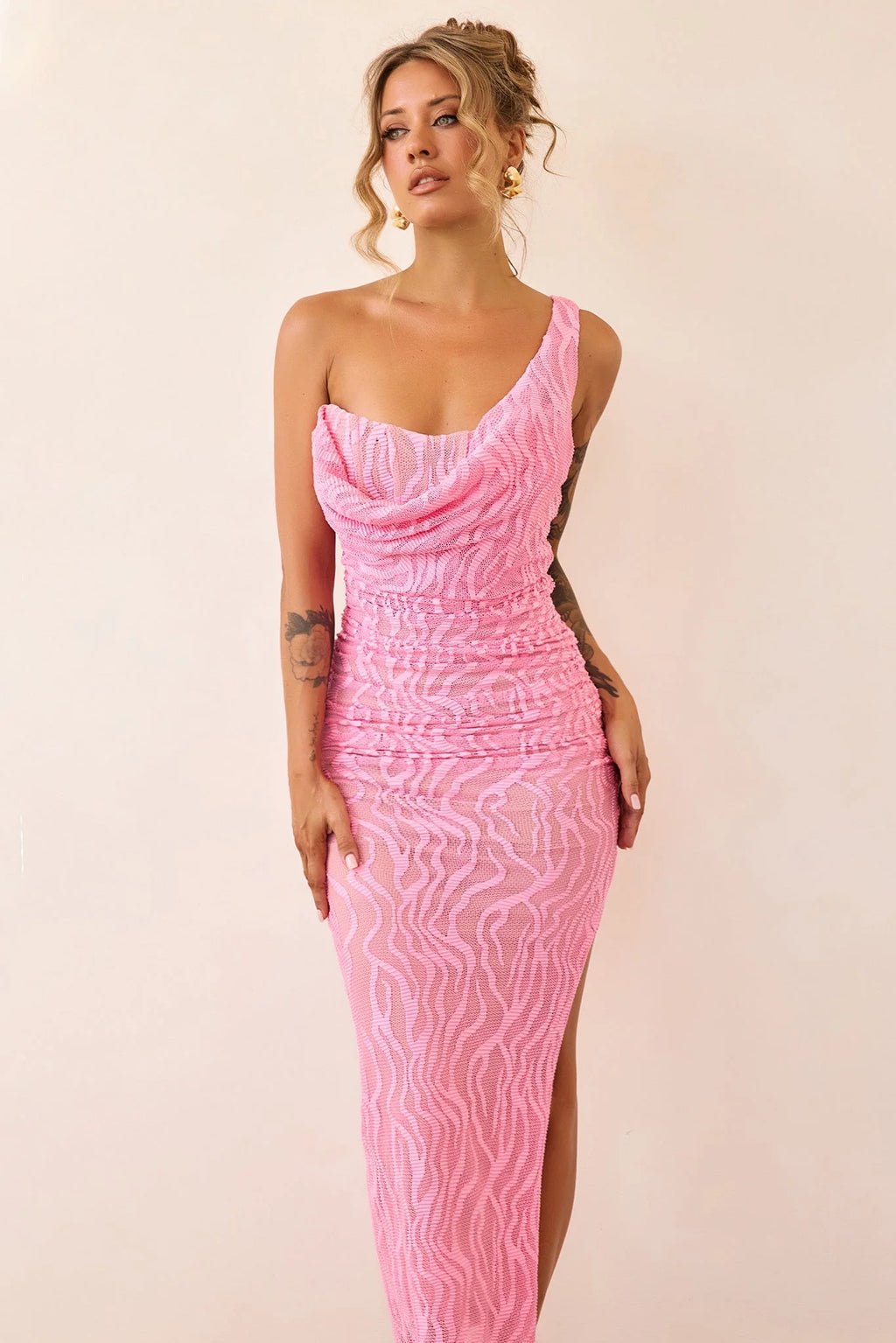 Spotlight Lace Maxi Dress - Pink
